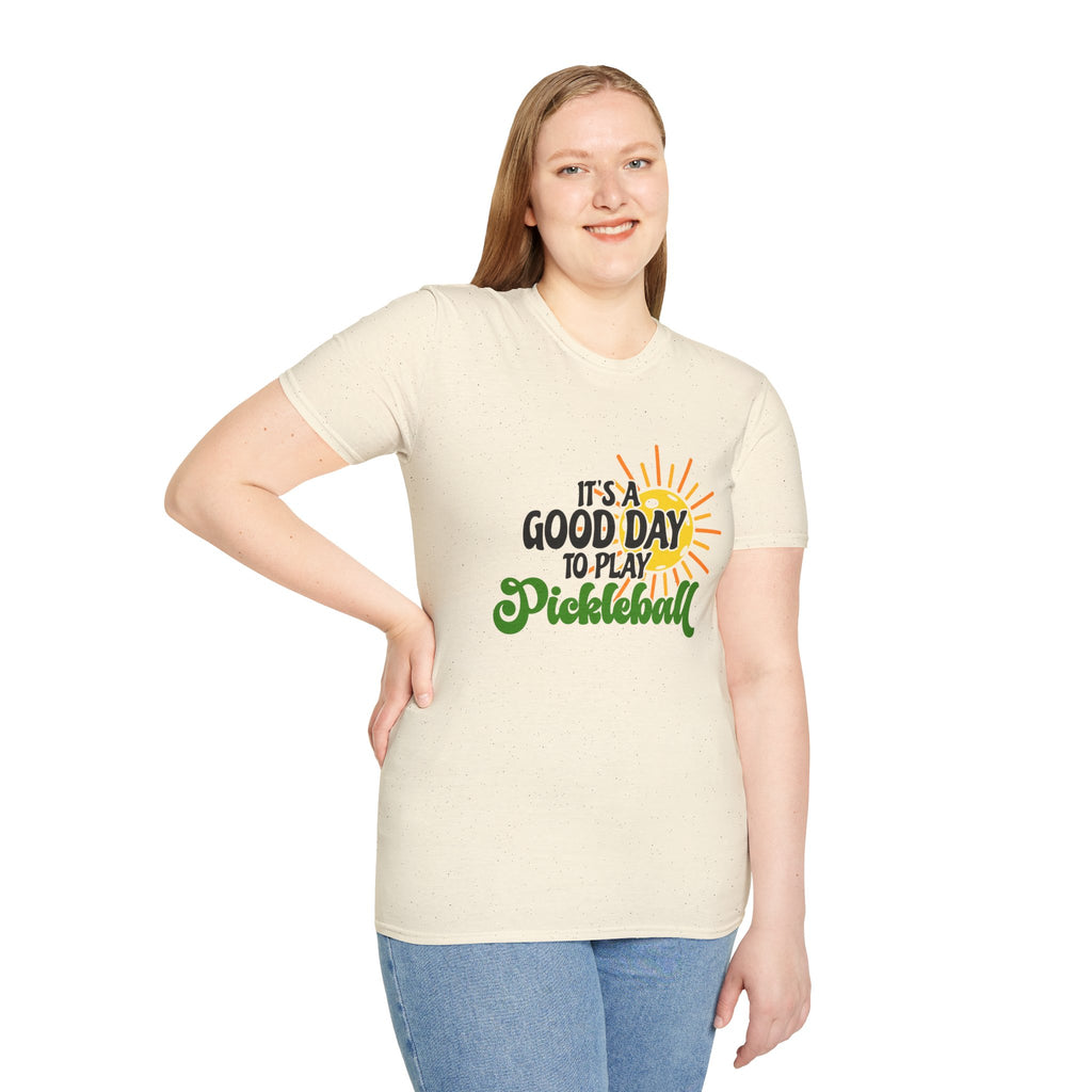 Pickleball Player T-Shirt — Retro Court Graphic Tee for Pickleball Fans