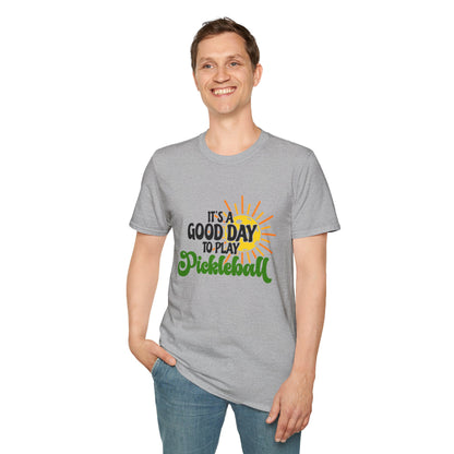 Pickleball Player T-Shirt — Retro Court Graphic Tee for Pickleball Fans